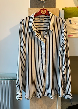 Camicia a righe H&M, marque: H&M, état: Neuf sans étiquette, taille: M / 38 / 10, 5,00 €, 5,95 € Protection acheteurs incluse