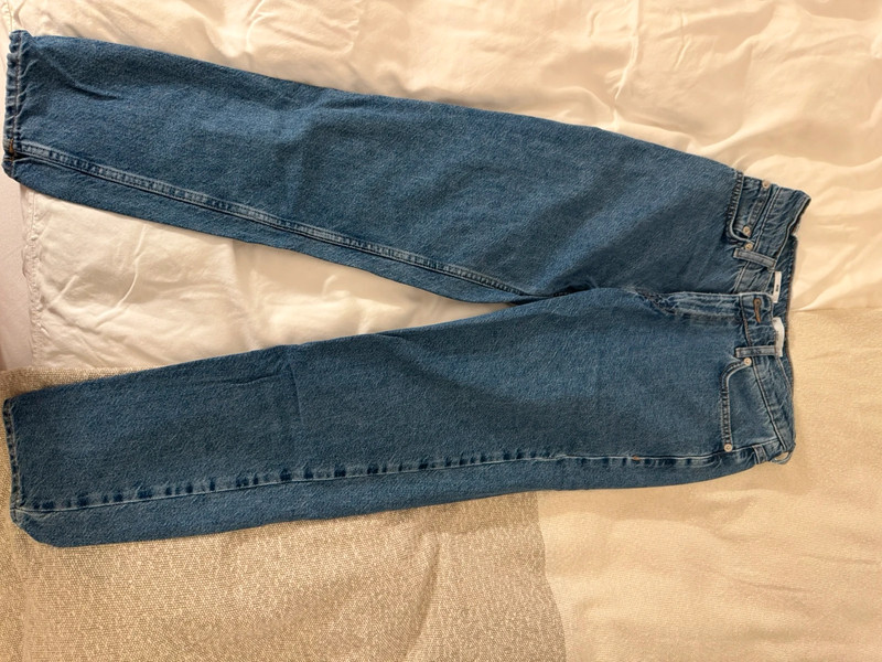 Verschiedene Jeans Hosen 3