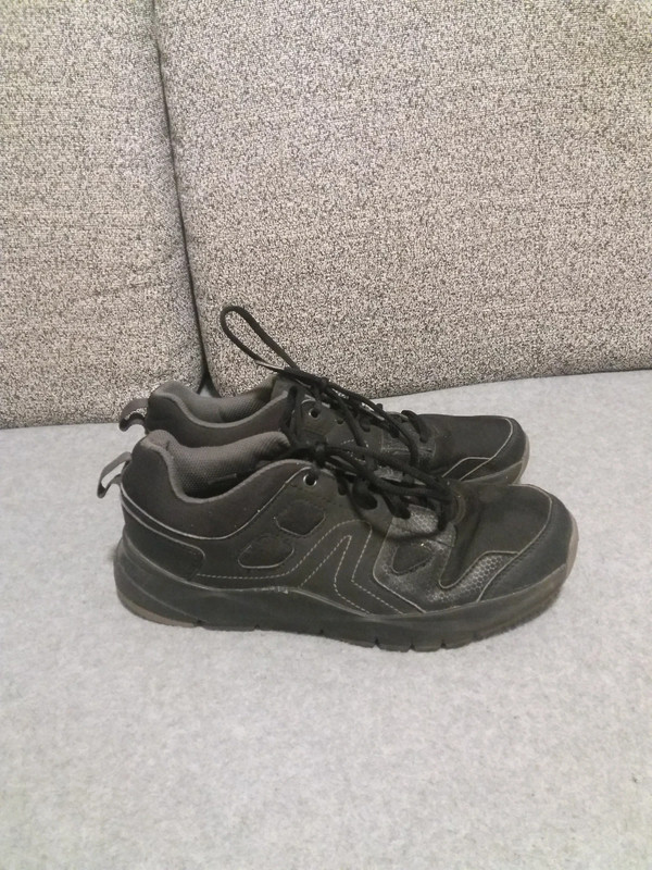 Safety sales shoes decathlon