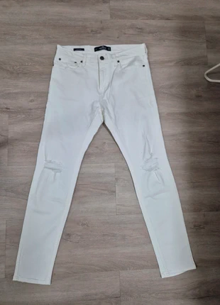 Stylische Super Skinny White ripped Hollister Jeans Hose W32L32, marque: Hollister, état: Neuf sans étiquette, taille: W32 | FR 42, 14,00 €, 15,40 € Protection acheteurs incluse