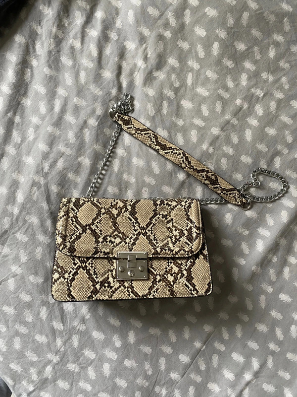 Sac python Stradivarius