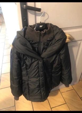 Manteau Lévis, marke: Levi's, zustand: Sehr gut, größe: M / 38 / 10, 20,00 €, 21,70 € inklusive Vinted-Käuferschutz