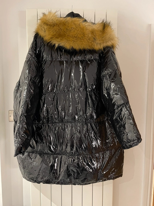 Ladies Boohoo high shine black puffer jacket size 22 | Vinted