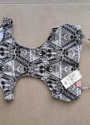 Magnifique maillot une pièce aztèque ajouré T38 kiabi, brand: Kiabi, condizioni: Nuovo con cartellino, taglia: M / IT 42 / EU 38, €8.00, €9.10 include la Protezione acquisti