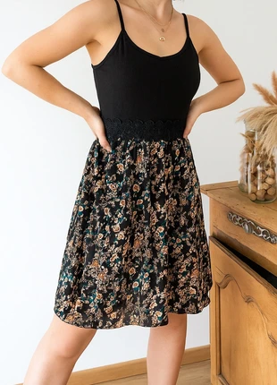 robe mini black & flowers 🌺 vintage chic, marque: Vintage Chic, état: Neuf sans étiquette, taille: M / 38 / 10, 16,99 €, 18,54 € Protection acheteurs (Pro) incluse