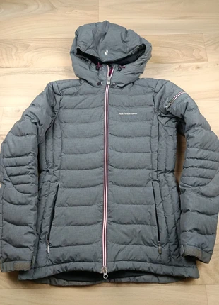 Doudoune Peak Performance Grise Taille 38 Capuche, marke: Peak Performance, zustand: Sehr gut, größe: M / 38 / 10, 65,00 €, 68,95 € inklusive Vinted-Käuferschutz