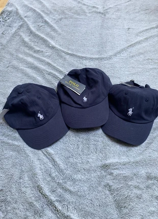Lot de Casquette Ralph Lauren Bleue marine, brand: Ralph Lauren, condizioni: Nuovo con cartellino, taglia: Taglia unica, €35.00, €37.45 include la Protezione acquisti