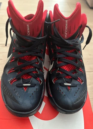 Nike Hyperdunk n.41, merk: Nike, staat: Goed, maat: 41, € 16,00, € 17,50 inclusief Kopersbescherming