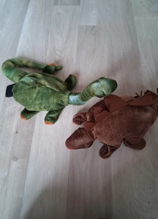 Marionnettes dinosaures, merk: Inconnu, staat: Heel goed, maat: Universeel, € 2,00, € 2,80 inclusief Kopersbescherming