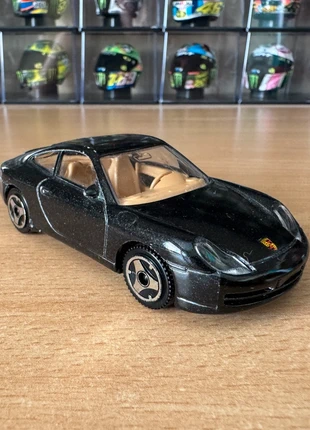 Porsche Carrera 911 scala 1/43, marke: Porsche, zustand: Sehr gut, größe: Einheitsgröße, 5,00 €, 5,95 € inklusive Vinted-Käuferschutz