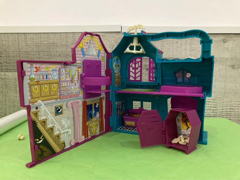 Pinypon casa encantada