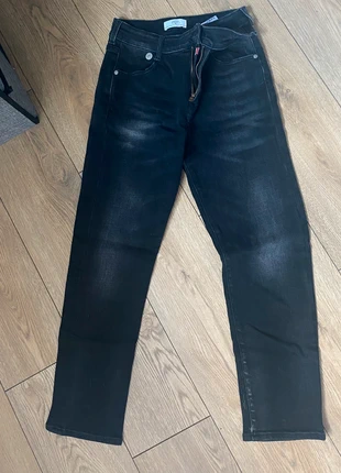 Jean le temps des cerise, marca: Les Temps des Cerises, estado: Muito bom, tamanho: S / 36 / 8, €15.00, €16.45 inclui Proteção do Comprador