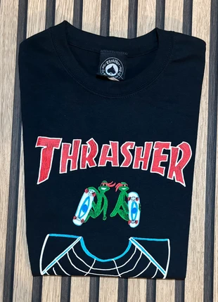 T-shirt thrasher, marque: Thrasher, état: Neuf avec étiquette, taille: S, 16,00 €, 17,50 € Protection acheteurs (Pro) incluse