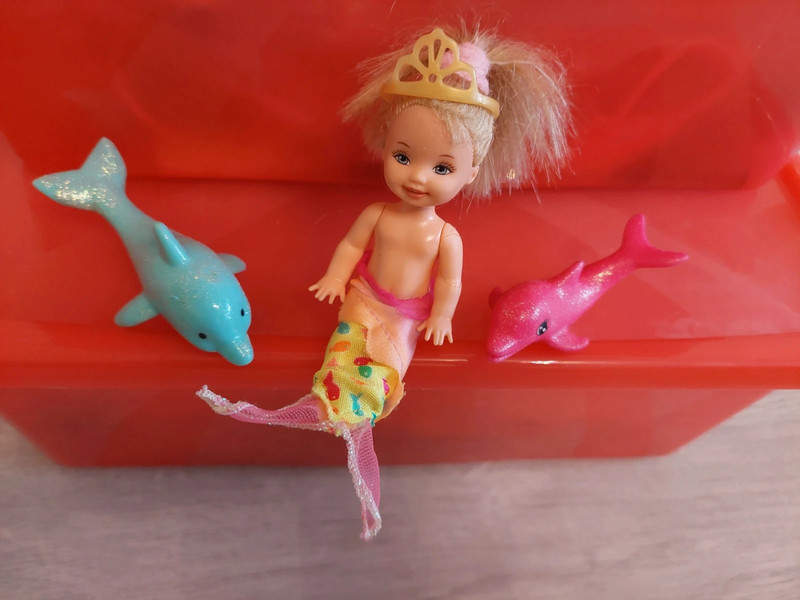 Barbie Shelly kleine Meerjungfrauen Nixe mit 2 Delfinen 2