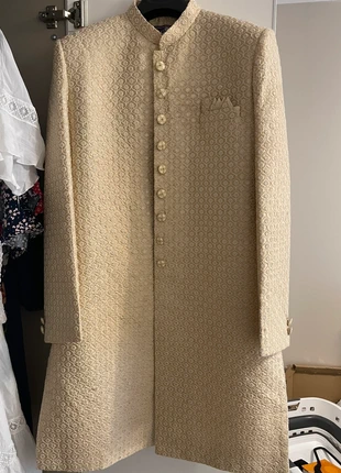 Men’s Asian suit, brand: Asian suit, condition: Very good, size: M, £65.00, £68.95 includes Buyer Protection