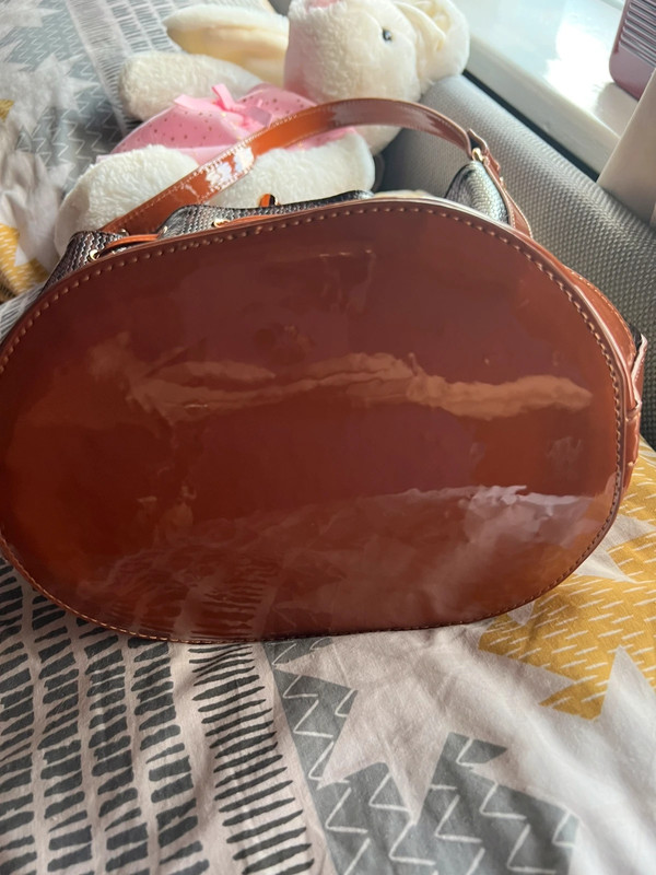 Louise et Cie Textured Bucket Bag - Vinted