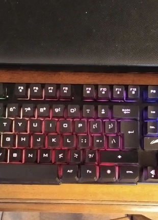 Tastiera da gaming  con mouse Bakth, marke: BAKTH, zustand: Sehr gut, 10,00 €, 11,20 € inklusive Vinted-Käuferschutz