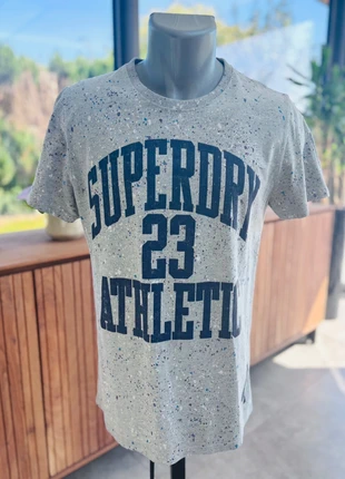 T-shirt Superdry homme L très bon état gris 60% coton, marque: Superdry, état: Très bon état, taille: L, 10,00 €, 11,20 € Protection acheteurs (Pro) incluse