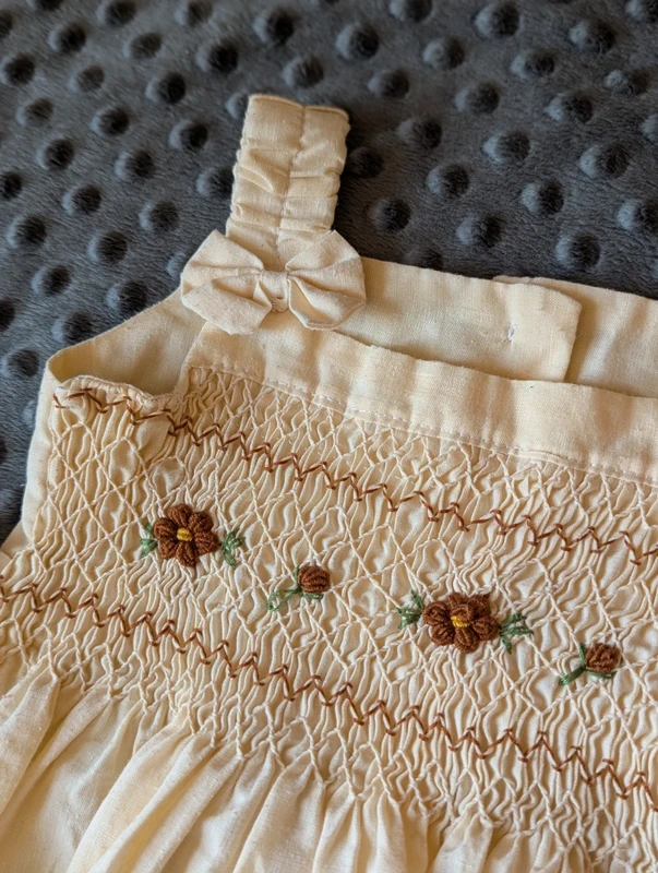 Robe traditionnelle Madagascar bébé 12 mois / 1 an #artisanat #broderie #vintage - photo numéro 3