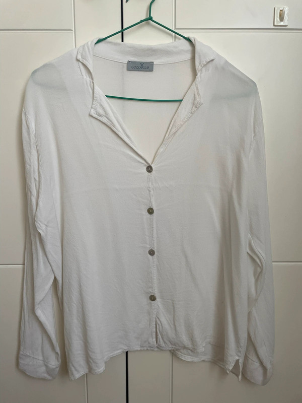 Blusa blanca básica 2