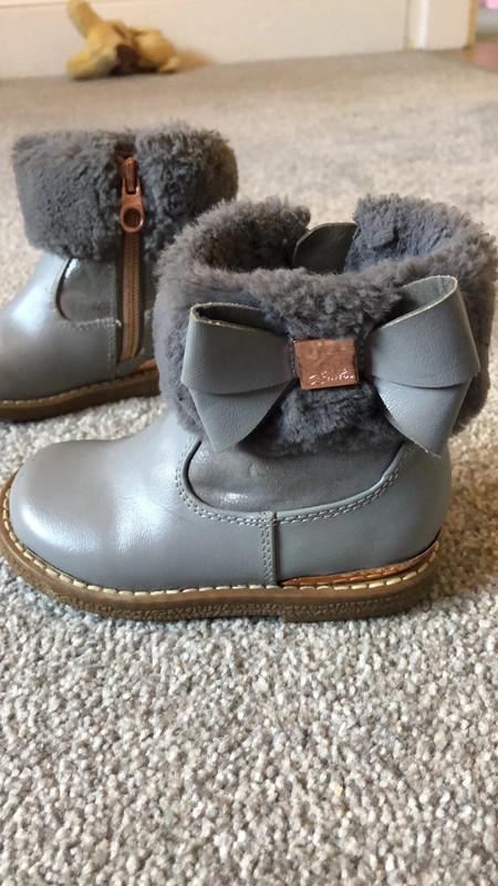 Childrens ted 2025 baker boots