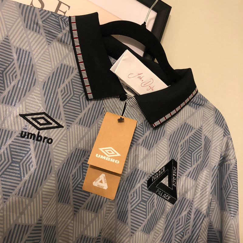 Palace Umbro Classic Jersey Flint Stone Large T Shirt Top Deadstock