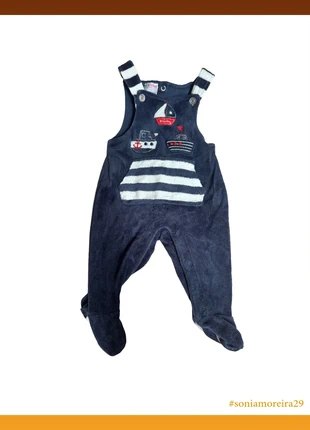Prénatal Navy Blue Velour Baby Romper (1-3 Months), marca: Prénatal, estado: Muito bom, tamanho: 1-3 meses / 56 cm, €4.00, €4.90 inclui Proteção do Comprador