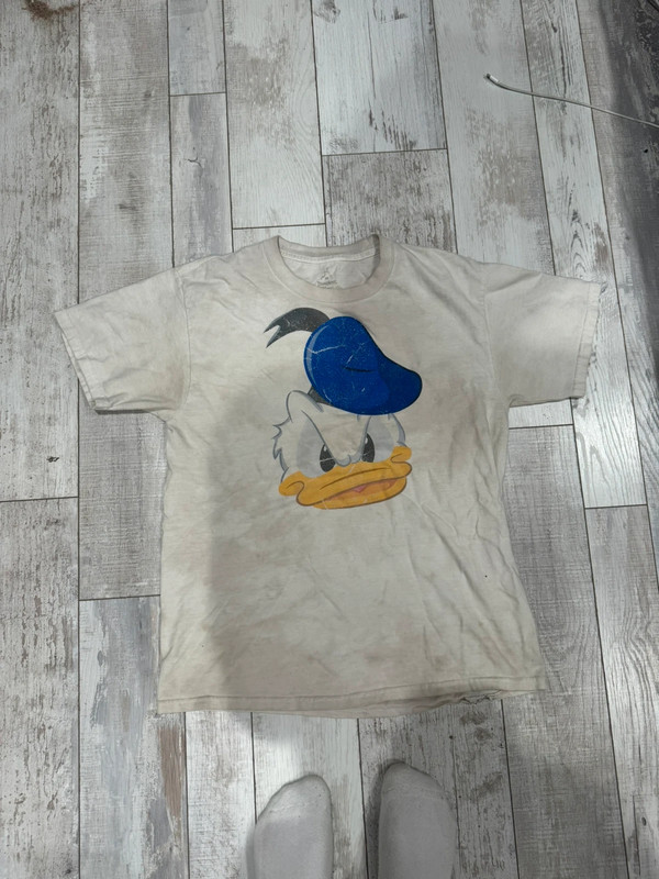 vintage donald duck tee 2