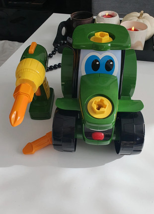 Obrázek k inzerátu: Traktor John Deere zabawka