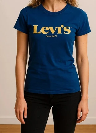 T-shirt Levi's Femme Since 1873 Bleu/Jaune, Taille XS – Excellent état, brand: Levi's, condizioni: Ottime, taglia: XS / IT 38 / EU 34, €17.10, €18.66 include la Protezione acquisti