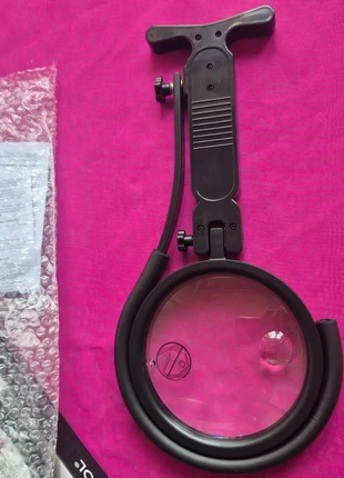 Loupe à poser – idéale lecture / couture, brand: Collection, condition: New without tags, €10.00, €11.20 includes Buyer Protection