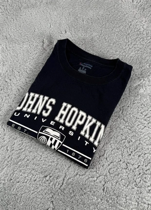 Champion T-shirt M Universitaire bleu marine Coton Logo Brodé Johns Hopkins Vintage / Navy 00264, merk: Champion, staat: Heel goed, maat: M, € 6,00, € 7,00 inclusief Kopersbescherming Pro