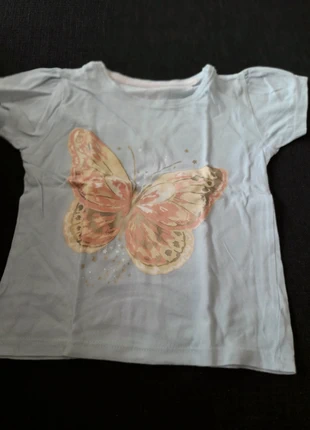 T-shirt maat 98 Primark, merk: Primark, staat: Heel goed, maat: 3 jaar / 98 cm, € 2,00, € 2,80 inclusief Kopersbescherming