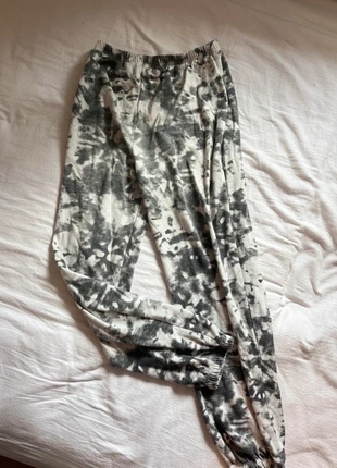 Tie Dye Joggers, brand: Boohoo, condition: Good, size: M / UK 12-14, £1.00, £1.75 includes Buyer Protection