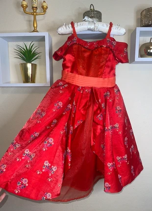 Robe Elena d’Avalor, marque: Disneyland Paris, état: Très bon état, taille: 5 ans / 110 cm, 35,00 €, 37,45 € Protection acheteurs incluse
