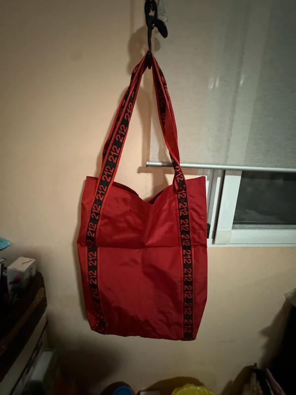 Bolso Rojo 212 2