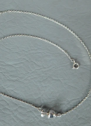 Collier chaine maille forçat femme enfant fille grise en argent massif pendentif fruit pomme , merk: argent massif, staat: Heel goed, € 26,00, € 28,00 inclusief Kopersbescherming Pro