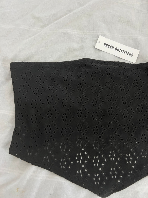 urban outfitters black  eyelet tube top 2