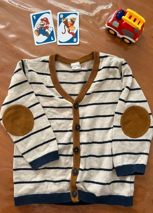 Pull 12-24 mois  (86cm), marca: H&M, estado: Muy bueno, tamaño: 18-24 meses / 86 cm, 1,50 €, 2,28 € Protección al comprador incluida