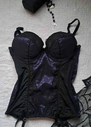 Corset gótico violeta witchy con encaje negro, merk: Vintage Dressing, staat: Nieuw zonder prijskaartje, € 15,00, € 16,45 inclusief Kopersbescherming