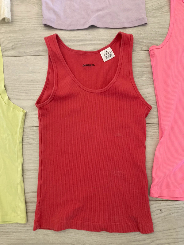 tank top bundle! 4