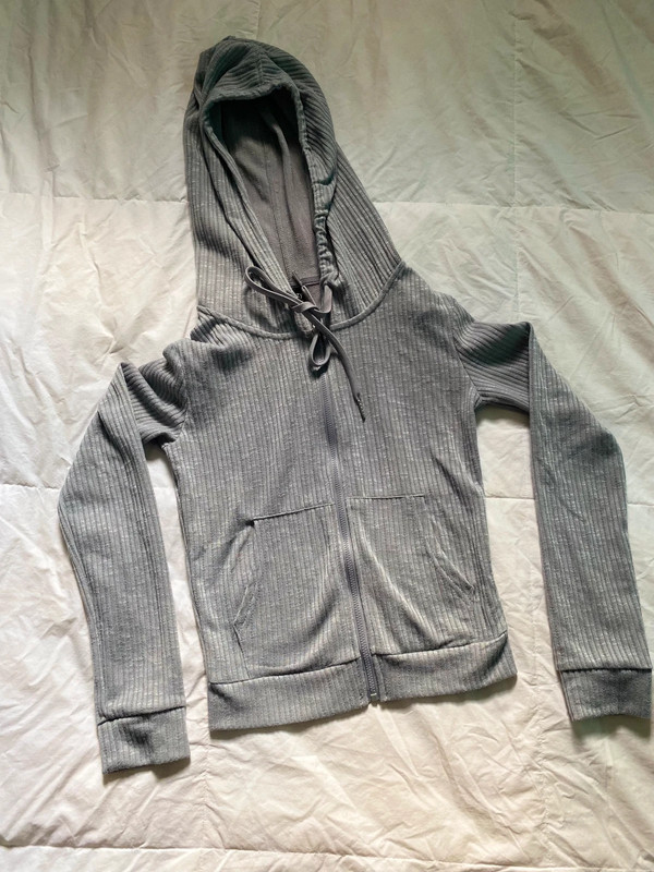 Grey Zip Up Drawstring Hoodie With Pockets 2