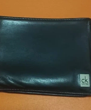 Portafoglio Calvin Klein, marca: Calvin Klein, estado: Muito bom, €5.00, €5.95 inclui Proteção do Comprador