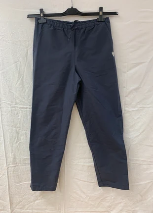 Jogging femme – Taille M, staat: Heel goed, maat: M, € 6,00, € 7,00 inclusief Kopersbescherming Pro