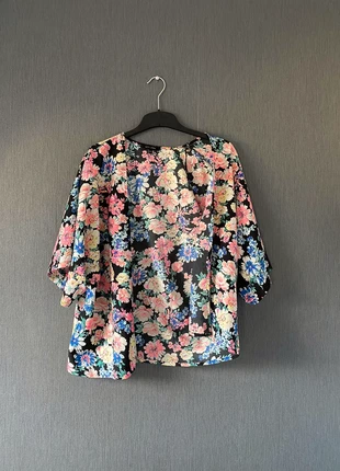 Kimono à fleurs , brand: New Look, condition: Very good, size: M / 38 / 10, €6.00, €7.00 includes Buyer Protection