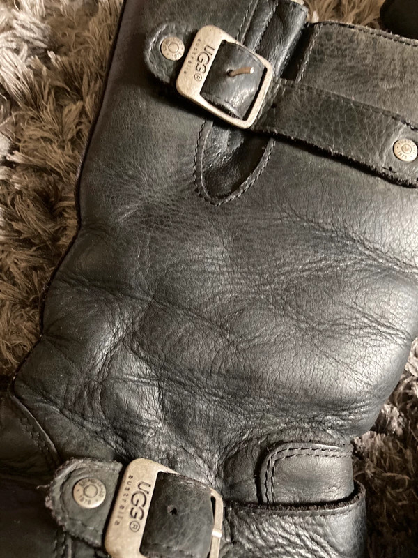 Black ugg boots outlet size 3