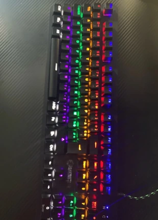 Clavier mécanique rgb, brand: Battletron, condition: Good, €10.00, €11.20 includes Buyer Protection