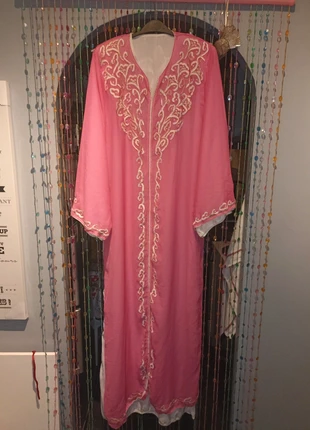 Très belle Takchita 2 pieces /Caftan / gandoura/ robe longue / abaya rose et blanc marocaine., condition: Very good, size: M / 38 / 10, €65.00, €68.95 includes Buyer Protection