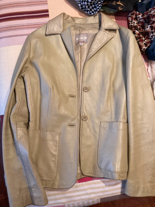 Blazer vintage piel, joya años 90 2