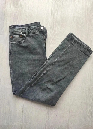 Jean Only Coupe Droite Couleur Noir Délavé Taille 31/32, marque: ONLY, état: Très bon état, taille: XXS / 32 / 4, 5,00 €, 5,95 € Protection acheteurs incluse